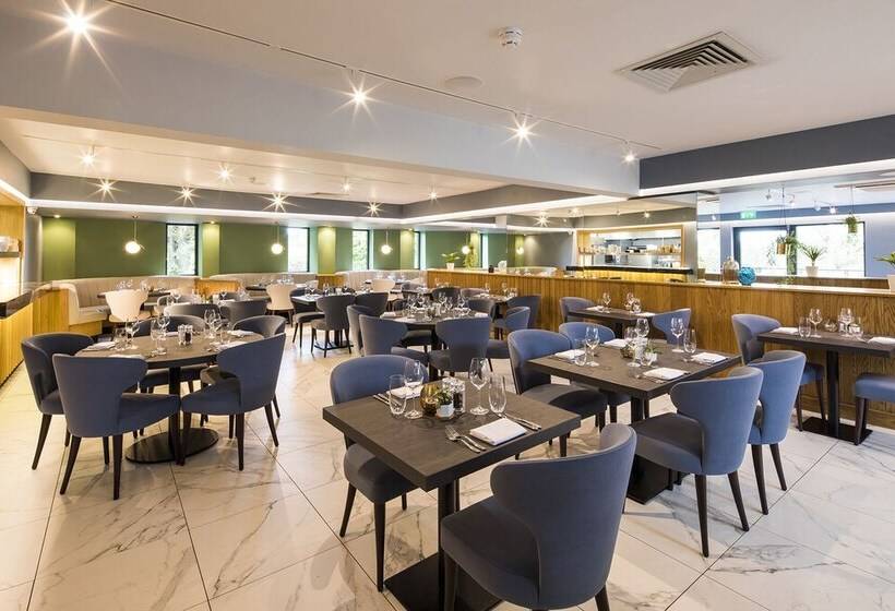 בית מלון כפרי Foxfields Country