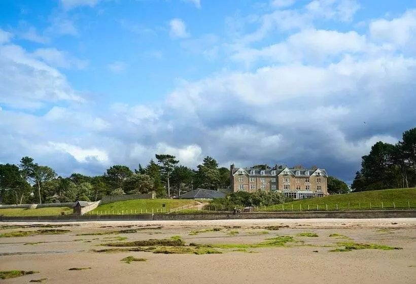 Golf View Hotel & Spa