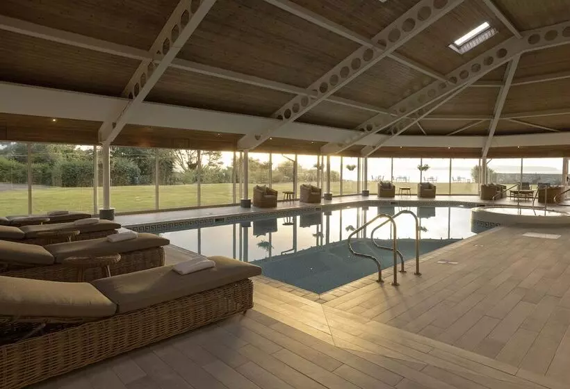 Golf View Hotel & Spa