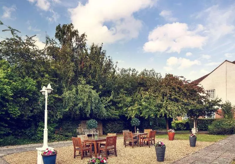 בית מלון כפרי Mercure Tunbridge Wells