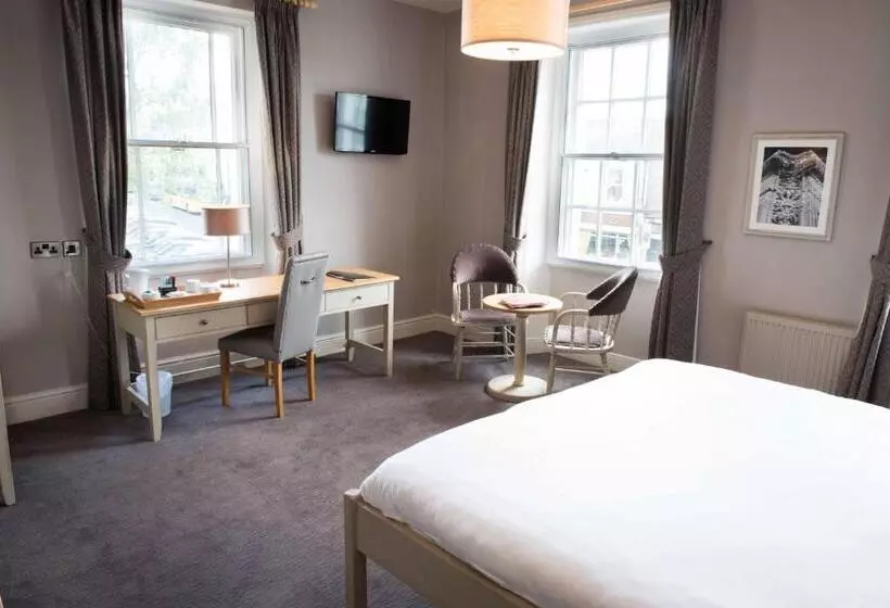 ホテル The County