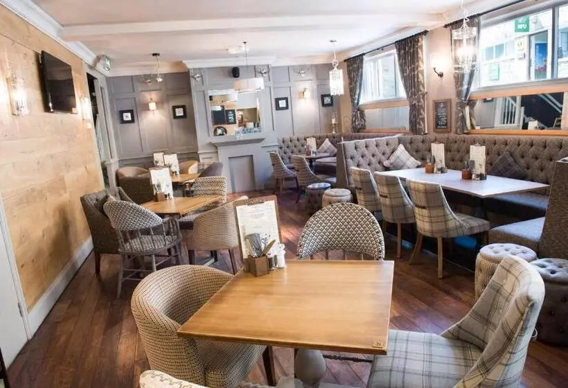 ホテル The County