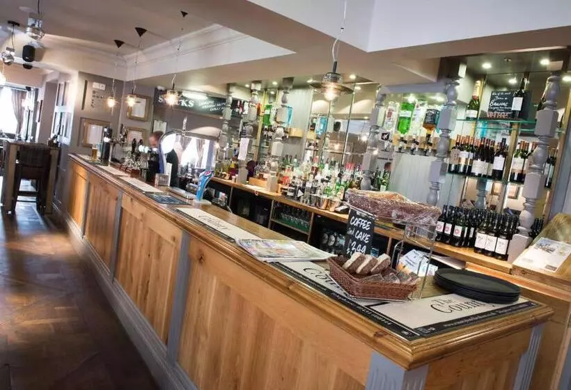 ホテル The County