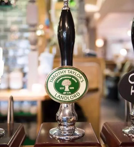 ホテル The County