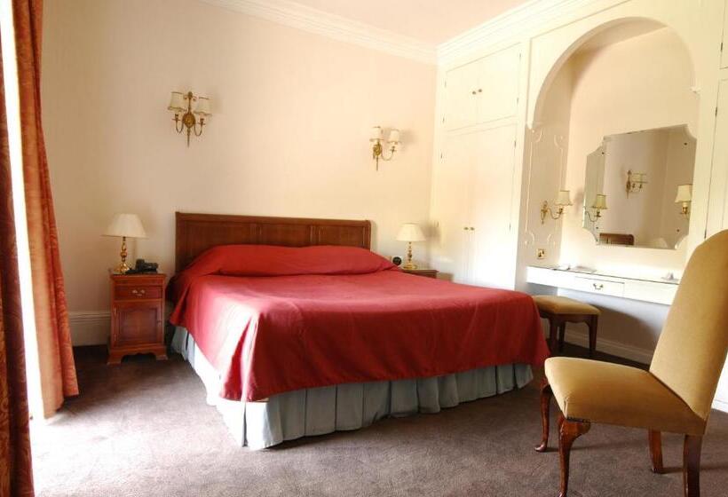 فندق French Horn