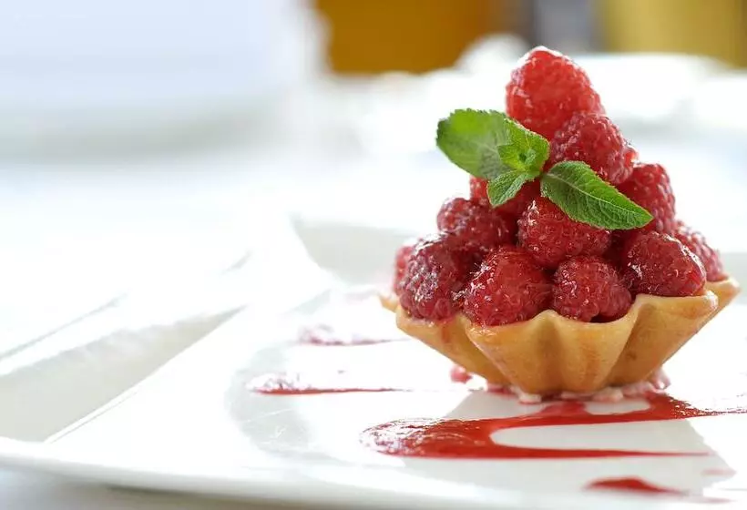 Отель French Horn