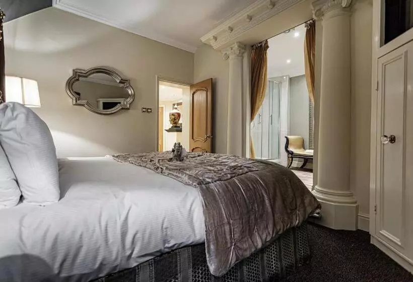 The Castle Hotel, Conwy, North Wales