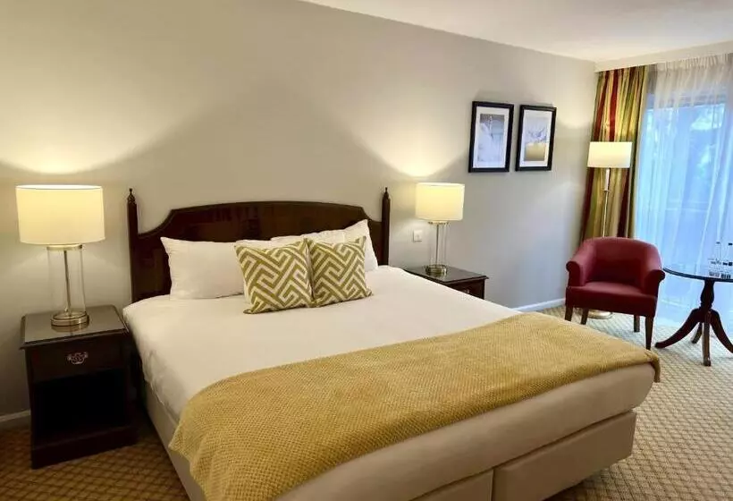 酒店 The Aberdeen Dyce