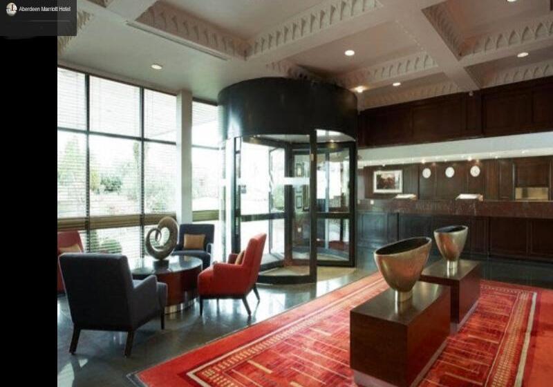 בית מלון כפרי The Aberdeen Dyce