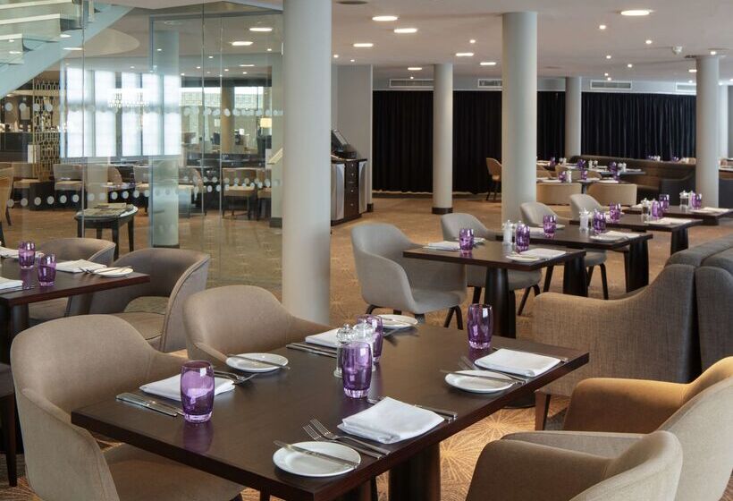 Hotel Doubletree By Hilton London Heathrow Airport