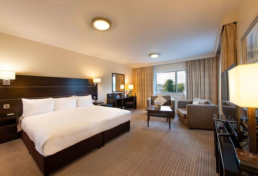 Hotel Doubletree By Hilton London Heathrow Airport