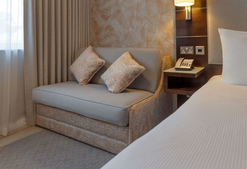 Hotel Doubletree By Hilton London Heathrow Airport