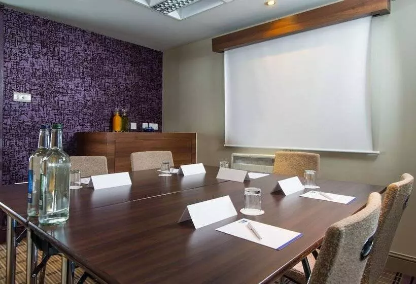 فندق Holiday Inn Express Stirling, An Ihg