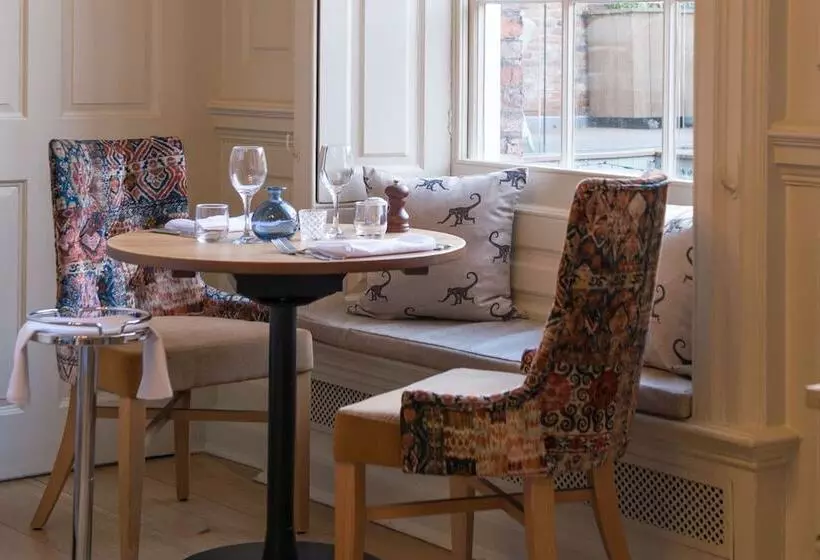 فندق Judge S Lodging