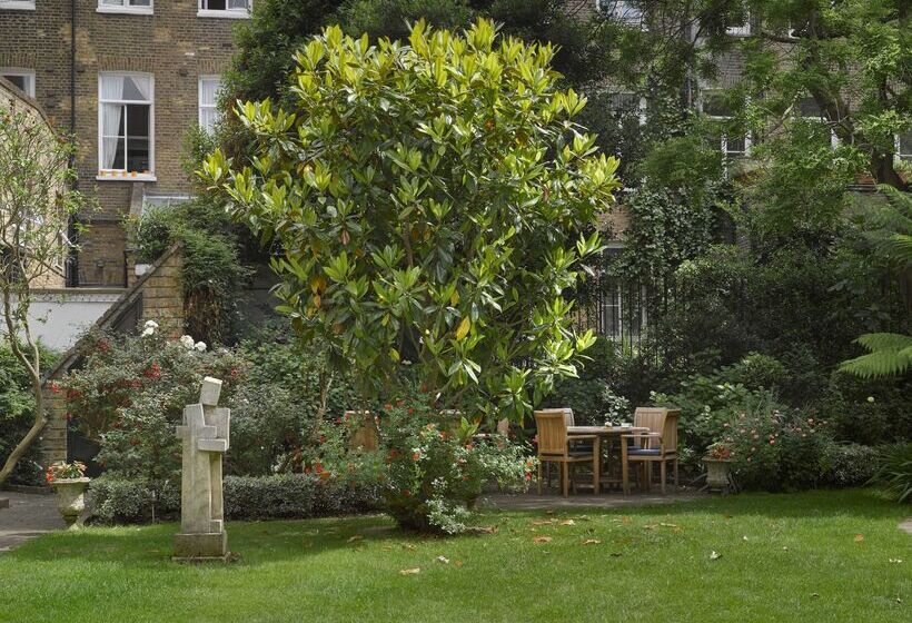 Hotel Miiro Templeton Garden