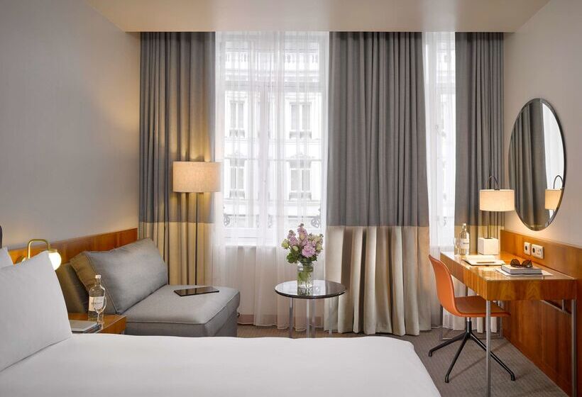 Hotel Miiro Templeton Garden