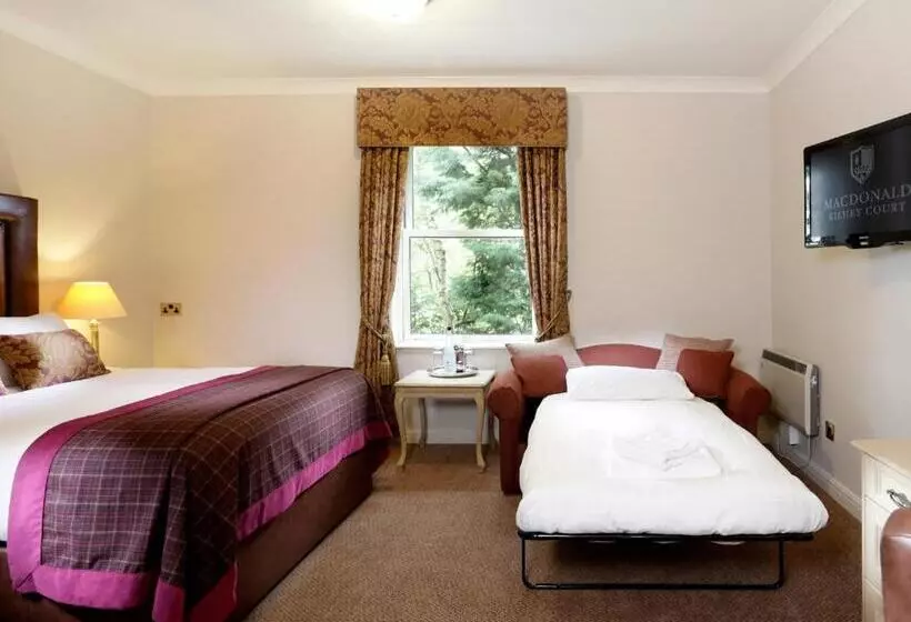 Отель Macdonald Kilhey Court