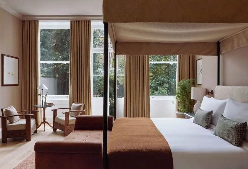 هتل Miiro Templeton Garden