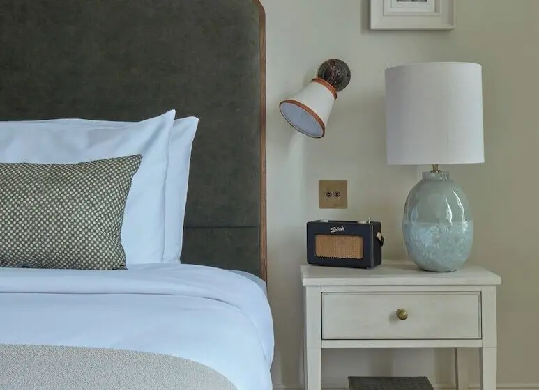 هتل Miiro Templeton Garden