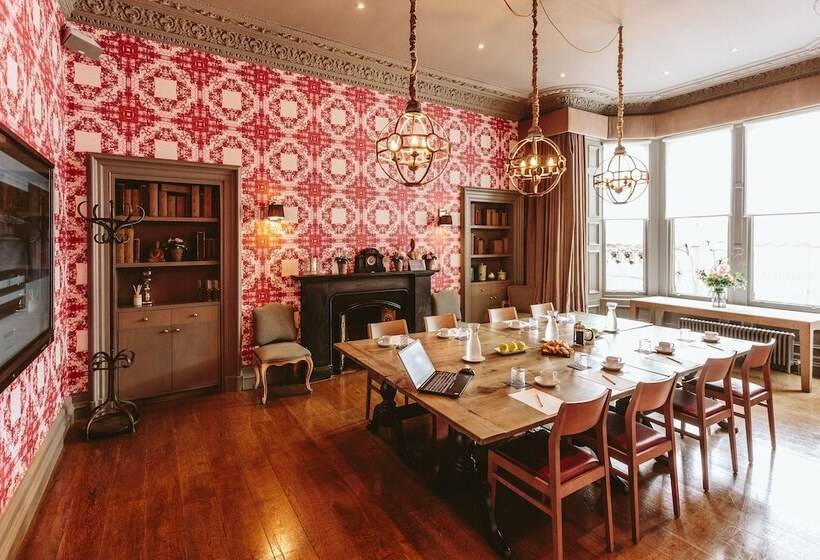 Отель Murrayfield