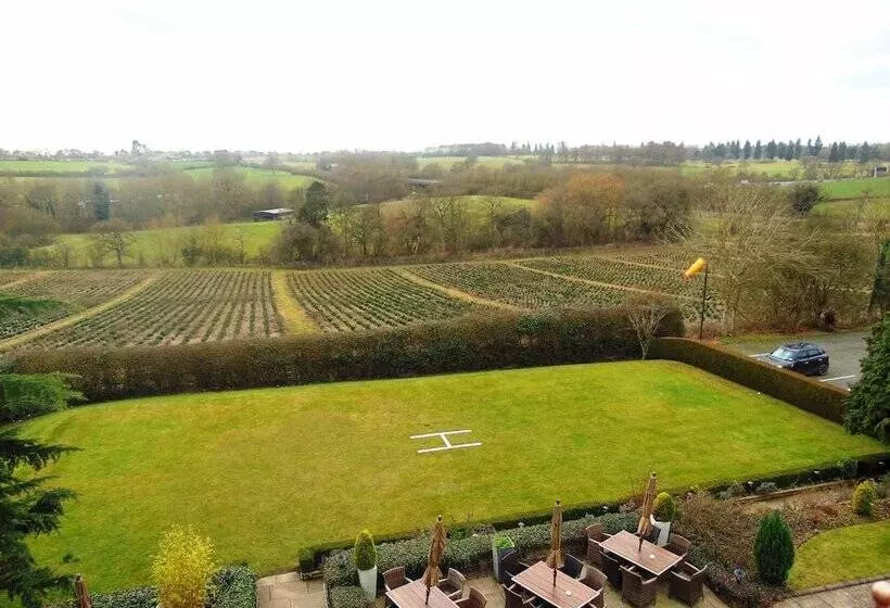 호텔 Nuthurst Grange Country House