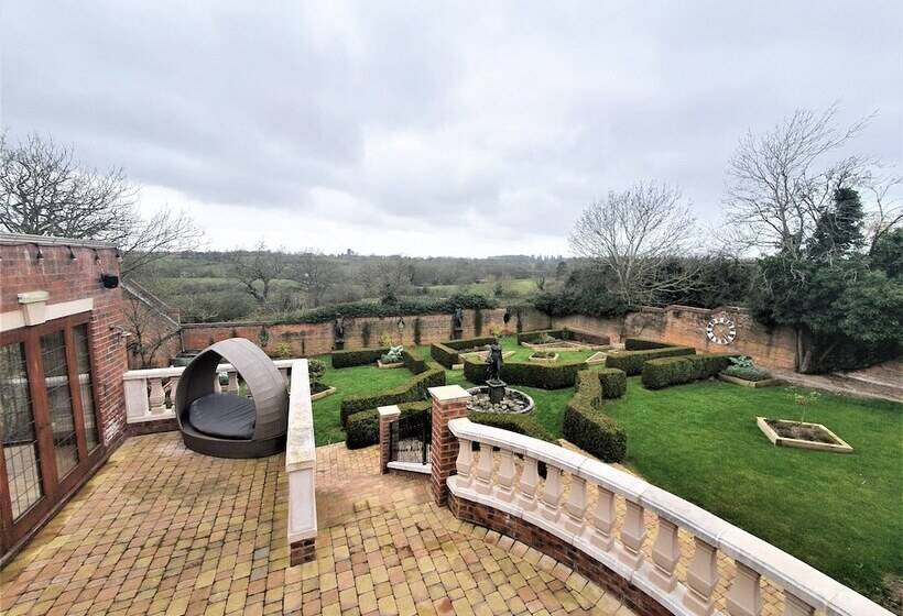 בית מלון כפרי Nuthurst Grange Country House