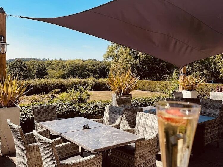 בית מלון כפרי Nuthurst Grange Country House