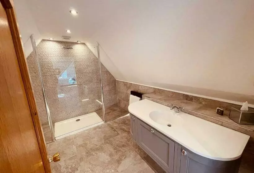 호텔 Nuthurst Grange Country House