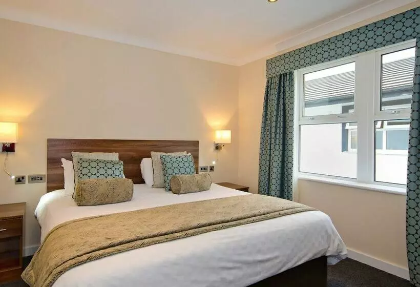 Hotel The Kinmel & Kinspa