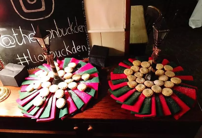 בית מלון כפרי The Lion