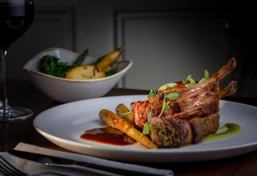 Отель The Millstone, Mellor