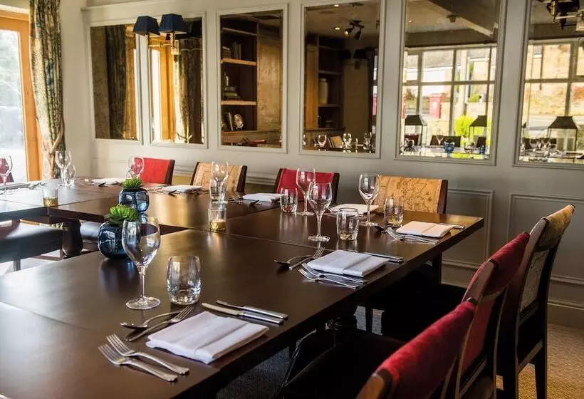 Отель The Millstone, Mellor