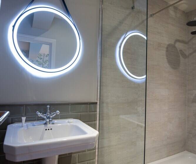 Отель The Millstone, Mellor