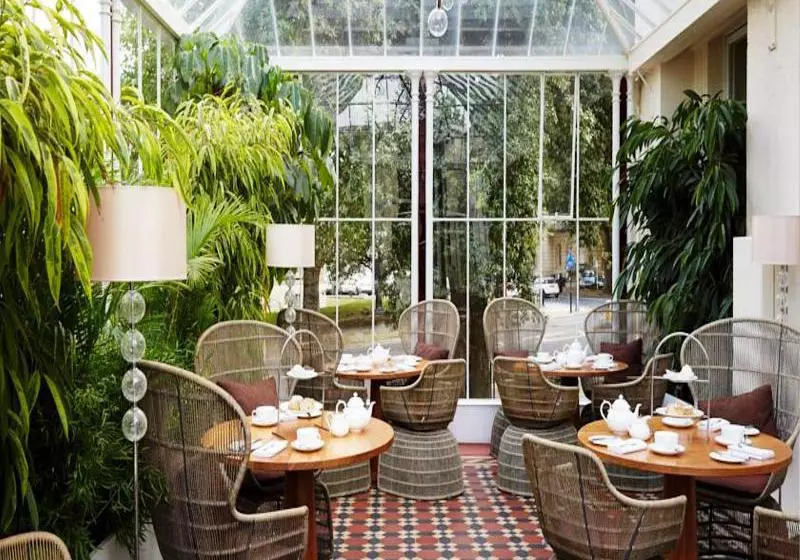 בית מלון כפרי The Montpellier Chapter