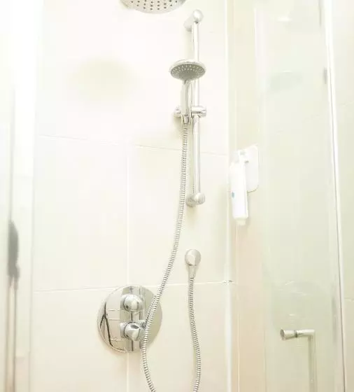 Kings Arms Hotel By Greene King Inns