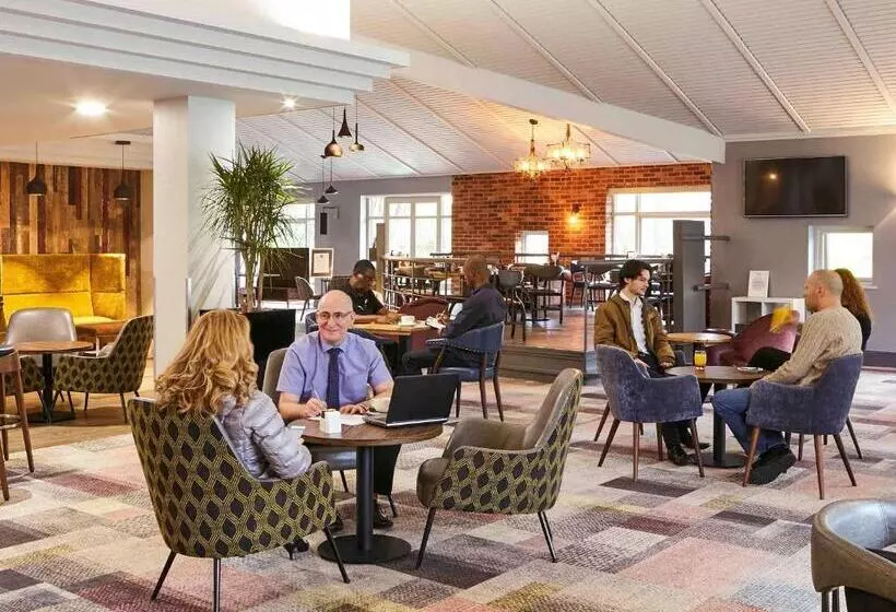 Novotel Manchester West