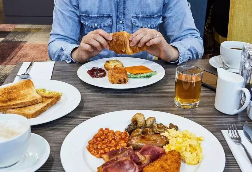 Novotel Wolverhampton City Centre