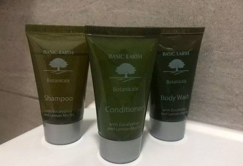 Rooms At The Highcliffe