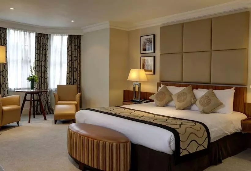 Hotelli Best Western Plus Moat House Reading