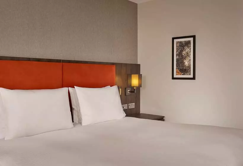 Doubletree By Hilton Hotel Sheffield Park