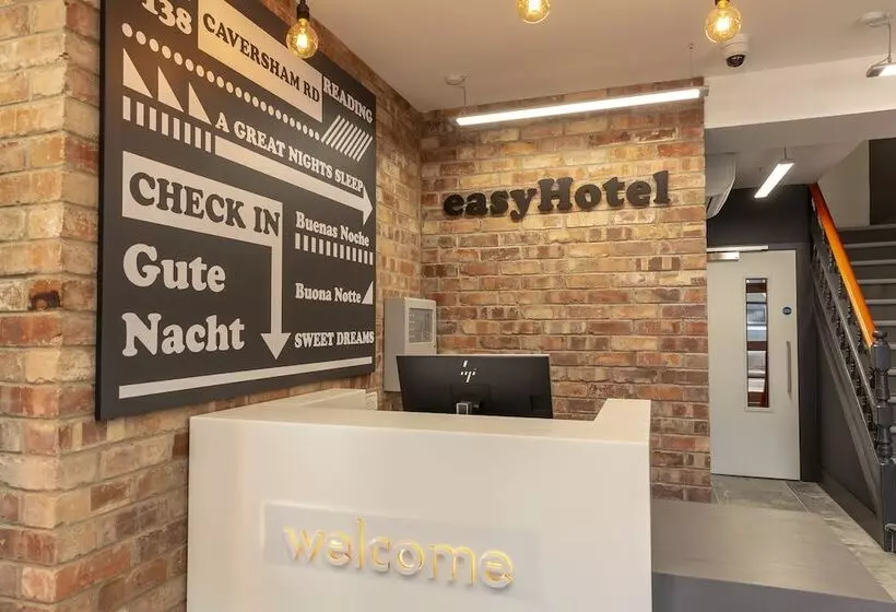 Easyhotel Reading