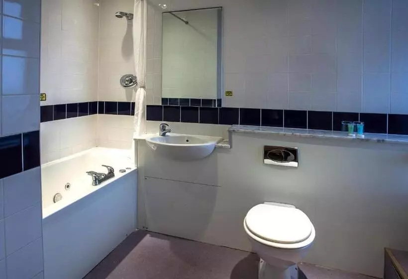 The Savoy Hotel Adults Only