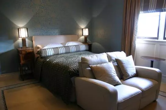 酒店 Soughton Hall Country House