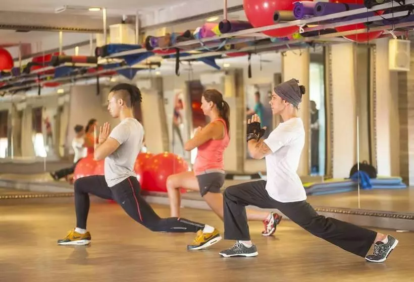 هتل The Great Duke Phnom Penh