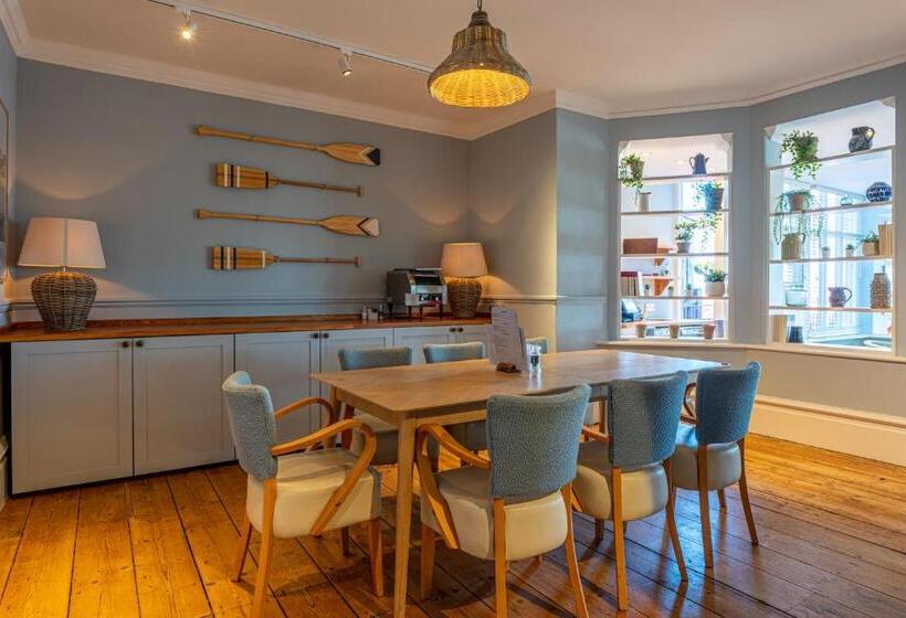 ホテル The Royal Albion