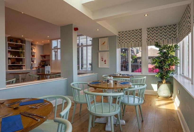 ホテル The Royal Albion