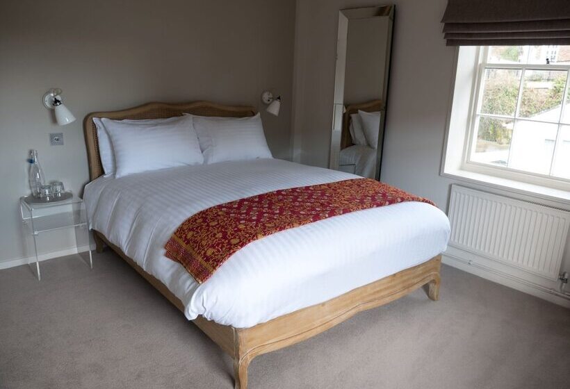 ホテル The Ship Inn