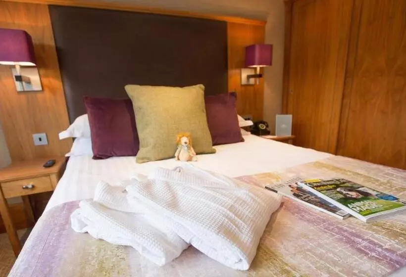 Отель The Stanneylands