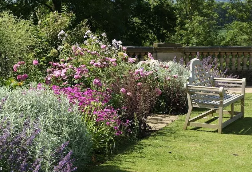 Отель The Wood Norton