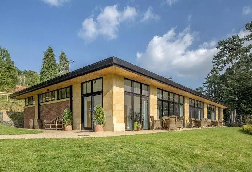 Отель The Wood Norton